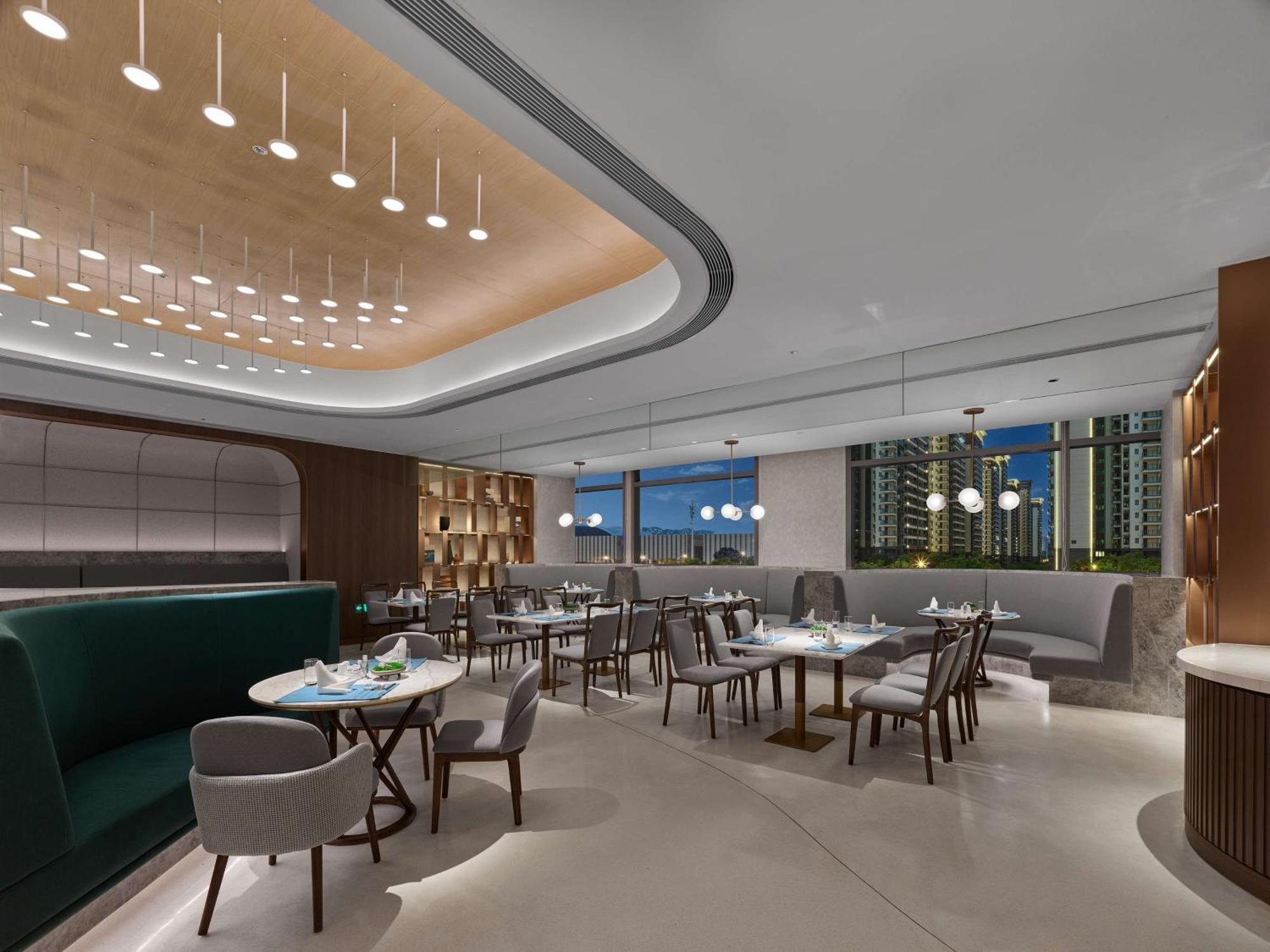 Hotel Doubletree By Hilton Nanning Wuxiang Exterior foto
